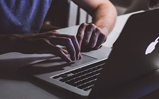 爱游戏智能平台-【线上投票选择最喜欢的球员】粉丝助阵年度MVP，线上投票活动方案策划